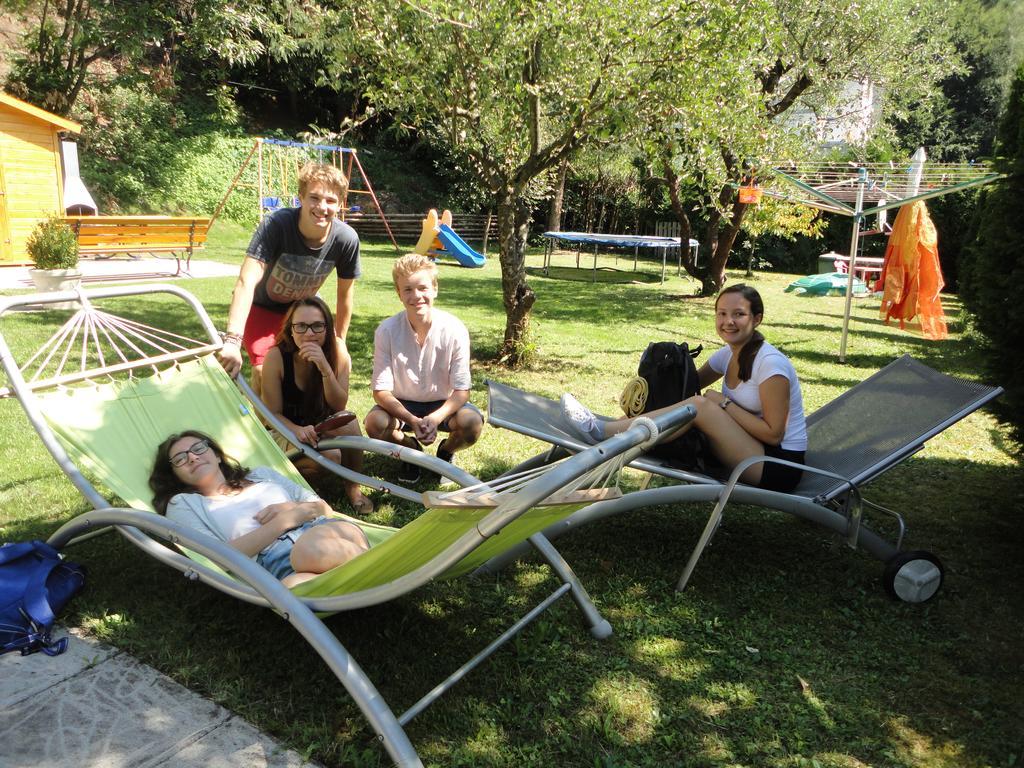 Ferienhaus Burgblick Treffen Exteriör bild